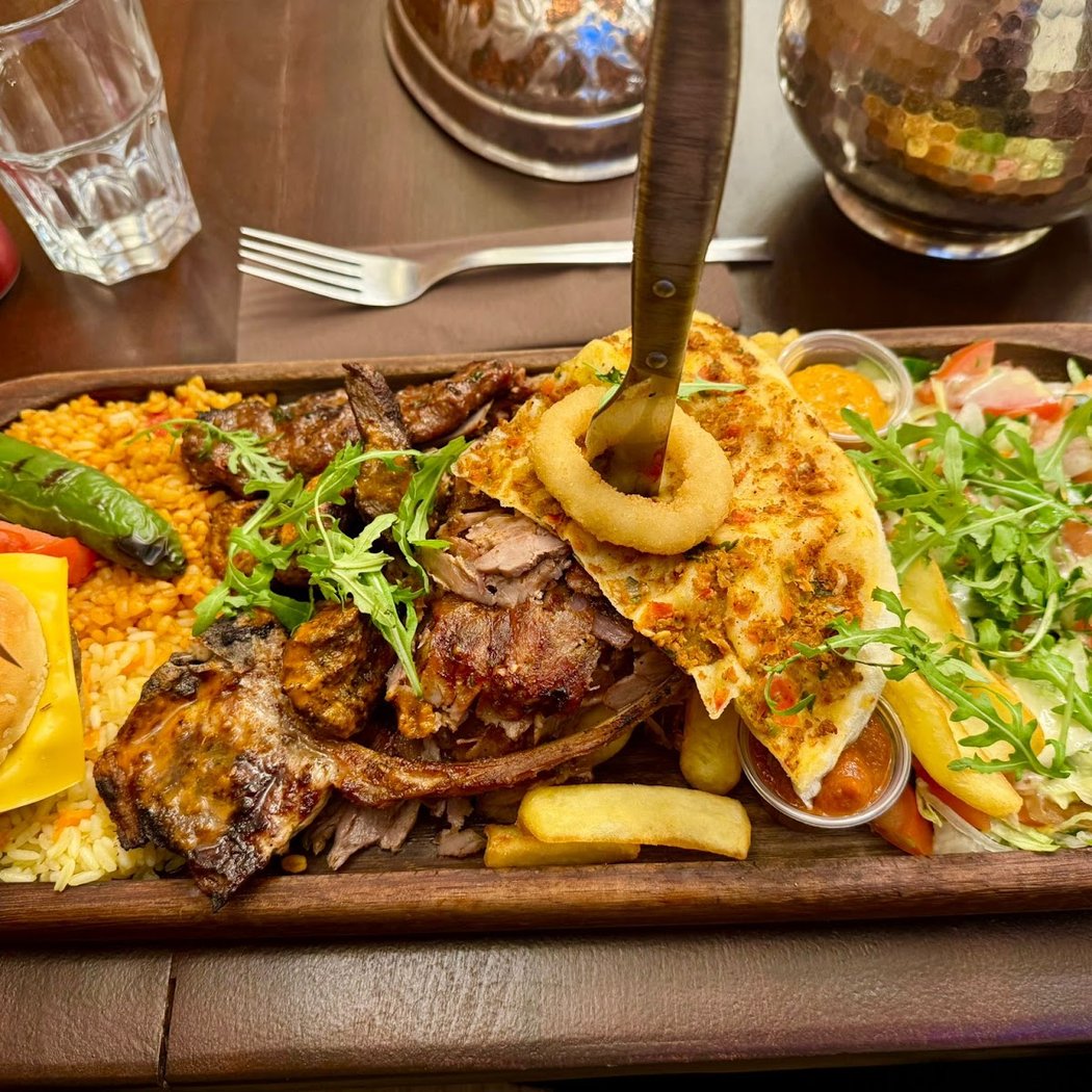 Efendi Grill House 3